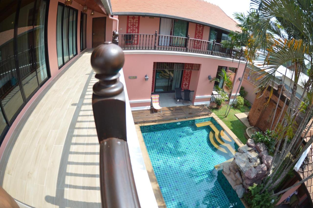 พระตำหนักวิลล่า 10 ห้องนอน พร้อมสระว่ายน้ำส่วนตัว Pattaya Exterior photo